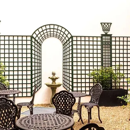 Hotel Eiffel Mademoiselle 4*