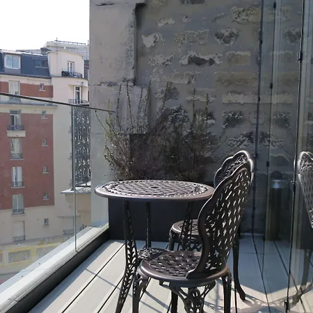 Eiffel Mademoiselle 4*