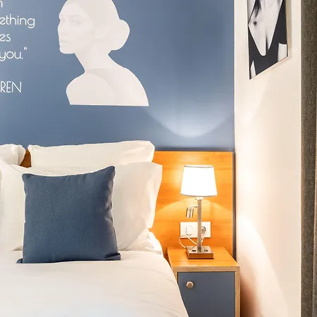 Hotel Eiffel Mademoiselle 4*