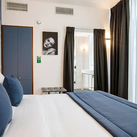 Eiffel Mademoiselle Hotel Paris