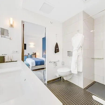 Hotel Eiffel Mademoiselle 4*